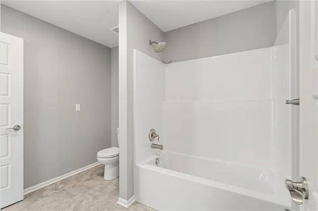 $660,780 | 7009 Northeast 103rd Court, Kansas City, MO 64156