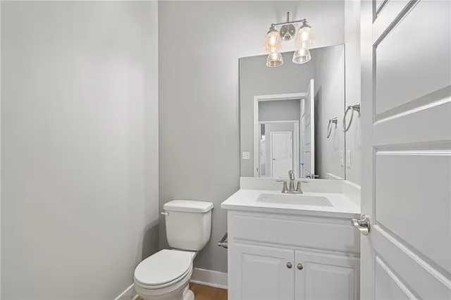 $660,780 | 7009 Northeast 103rd Court, Kansas City, MO 64156