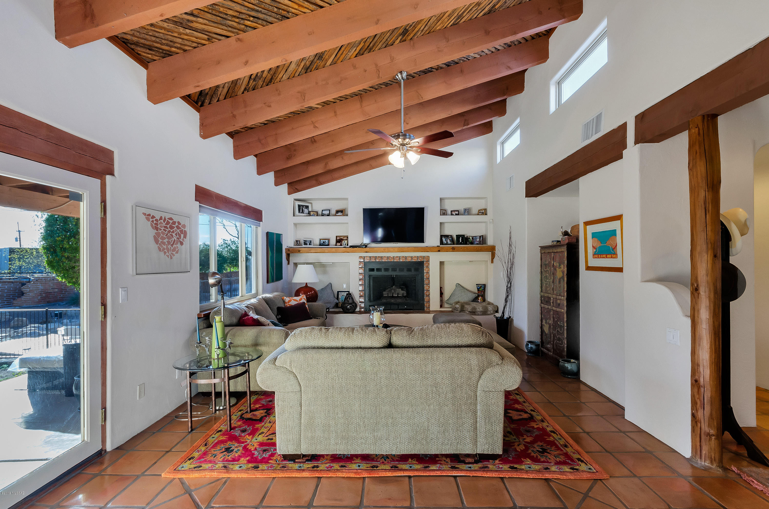8750 East Bears Path Road Tucson, AZ 85749 - Photo 4 of 34