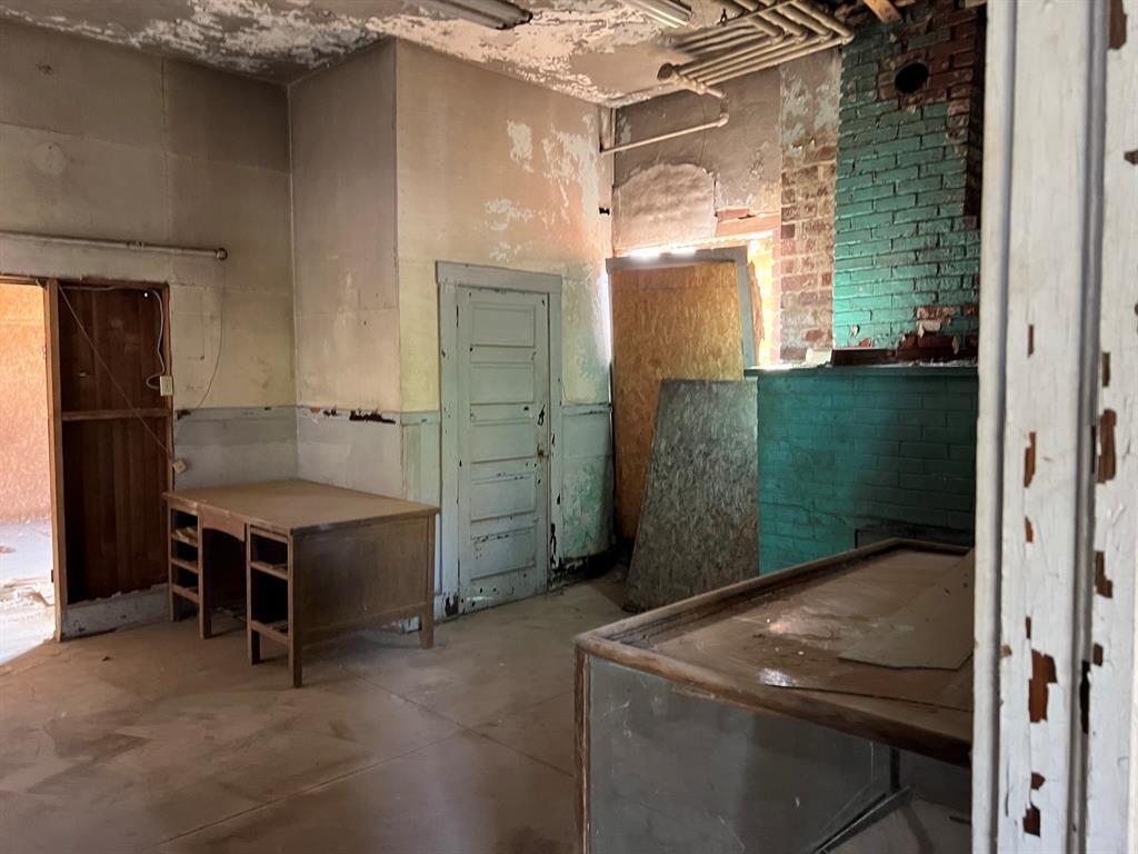 104 Maple Street Dana, IN 47847 - Photo 5 of 10