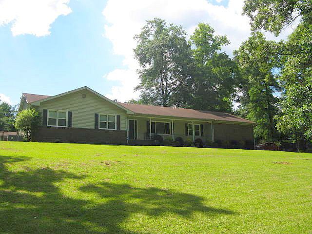 879 Wimbledon Road Macon, GA 31210 - Photo 1 of 25 Primary Photo