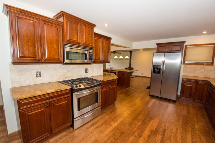 51977 Chestnut Road Granger, IN 46530 - Photo 6 of 28 Gallery Image 6