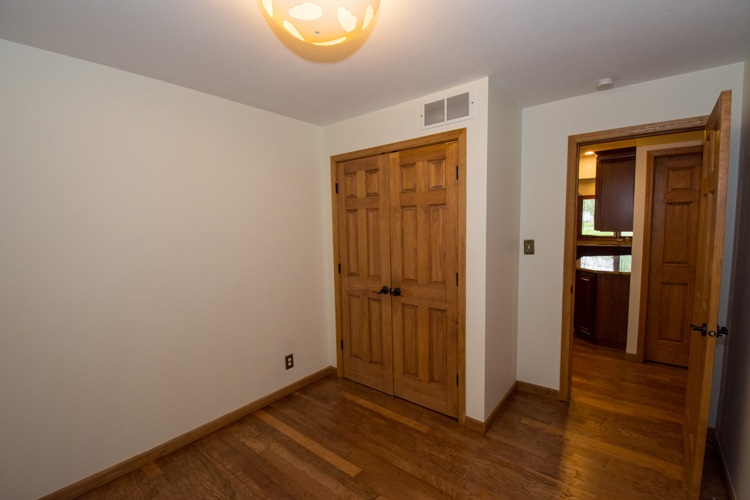51977 Chestnut Road Granger, IN 46530 - Photo 8 of 28 Gallery Image 8