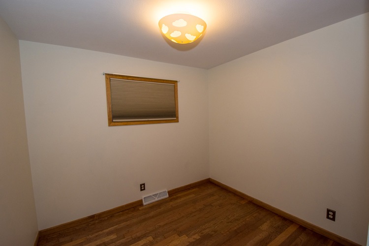 51977 Chestnut Road Granger, IN 46530 - Photo 9 of 28 Gallery Image 9