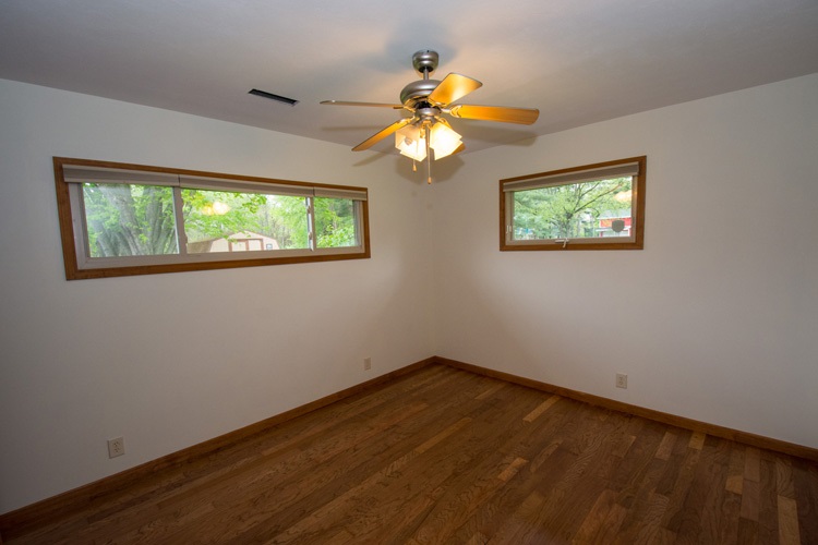 51977 Chestnut Road Granger, IN 46530 - Photo 10 of 28 Gallery Image 10