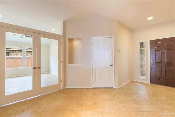 $2,500 | 4202 Santa Marina Street, Mission, TX 78572