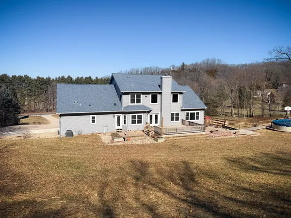 $830,000 | 10755 Howard Trail, Mazomanie, WI 53560
