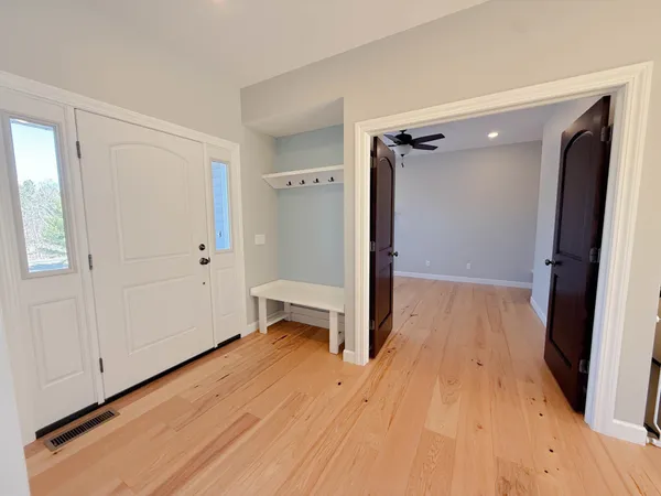 $830,000 | 10755 Howard Trail, Mazomanie, WI 53560