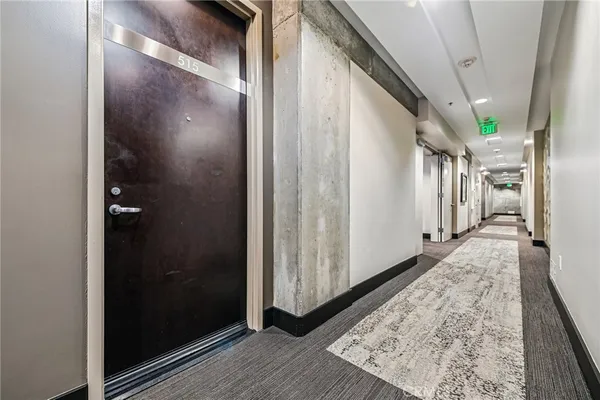 $1,099,000 | 1111 South Grand Avenue, Unit 515, Los Angeles, CA 90015