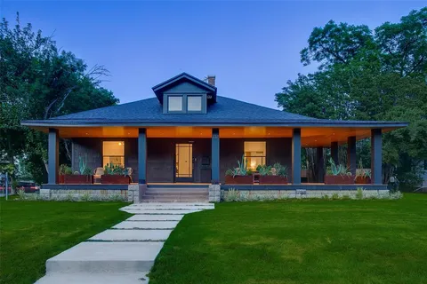 $735,000 | 732 Haines Avenue, Dallas, TX 75208