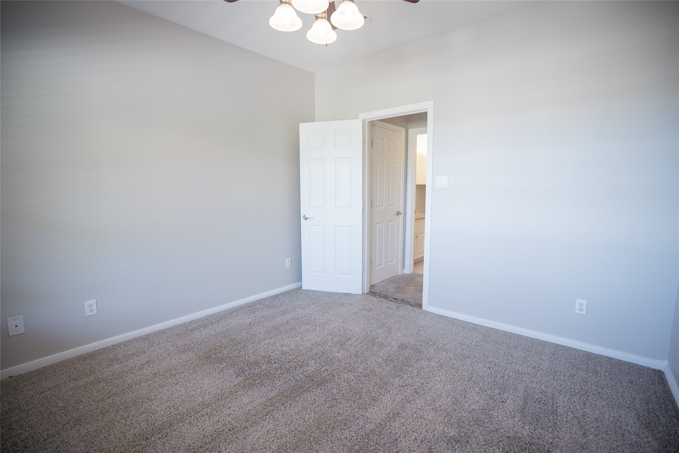 13165 Snow Lane, Unit 6 Willis, TX 77318 - Photo 12 of 27