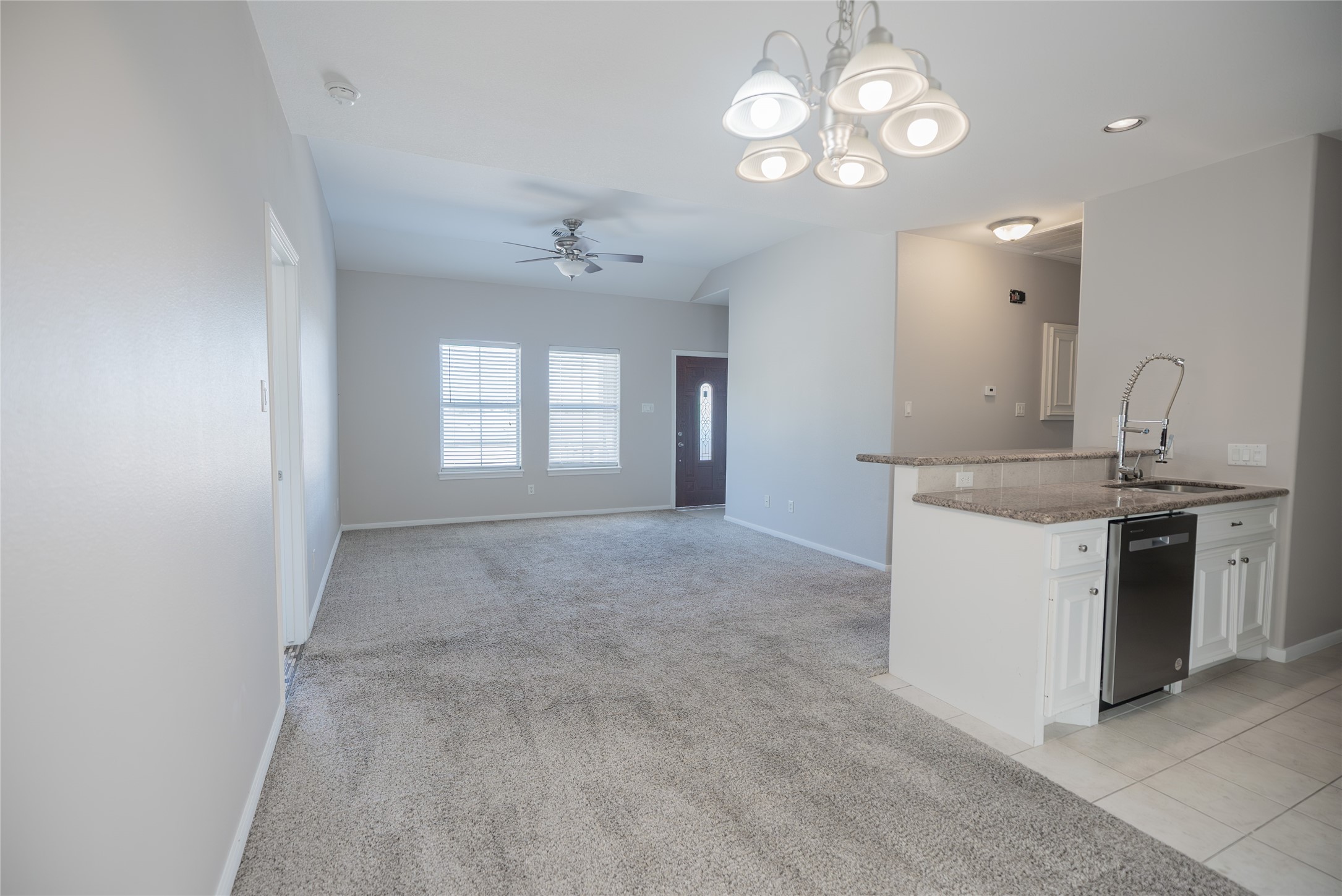 13165 Snow Lane, Unit 6 Willis, TX 77318 - Photo 7 of 27