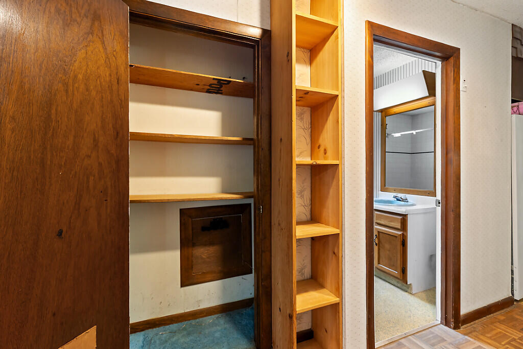 248 East Benton Road Albion, ME 04910 - Photo 24 of 49 Hallway closet