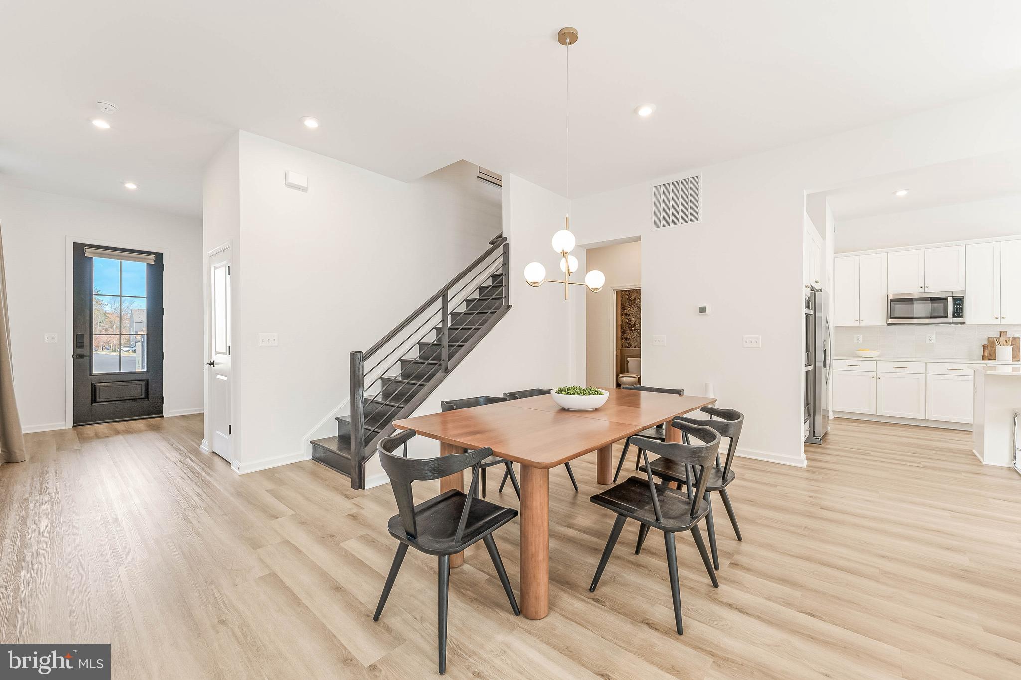 18260 Moss Garden Road Dumfries, VA 22026 - Photo 17 of 97