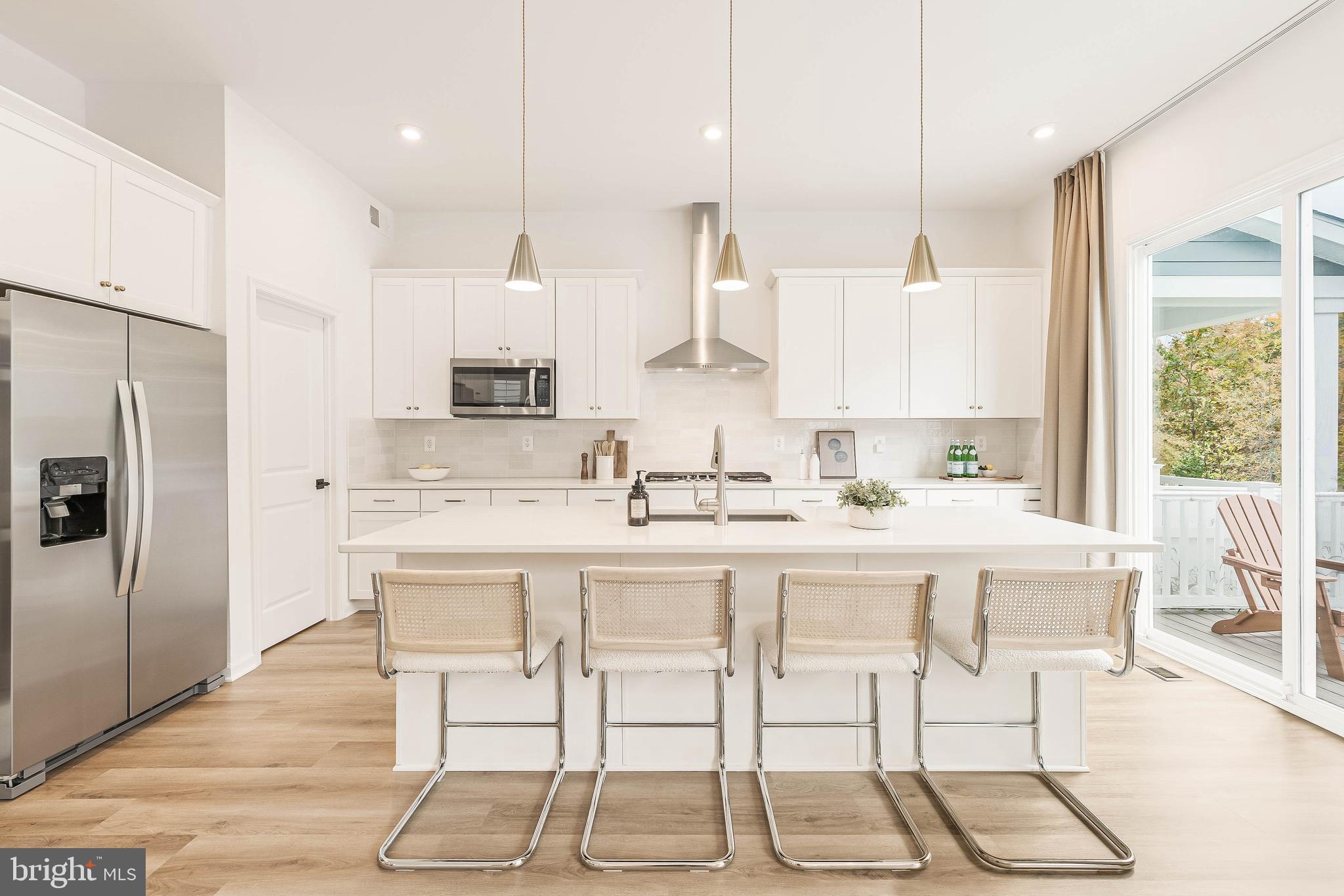 18260 Moss Garden Road Dumfries, VA 22026 - Photo 2 of 97