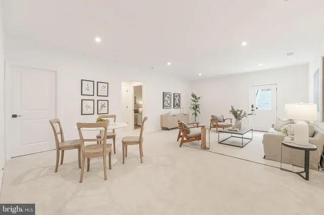 $784,000 | 18260 Moss Garden Road, Dumfries, VA 22026