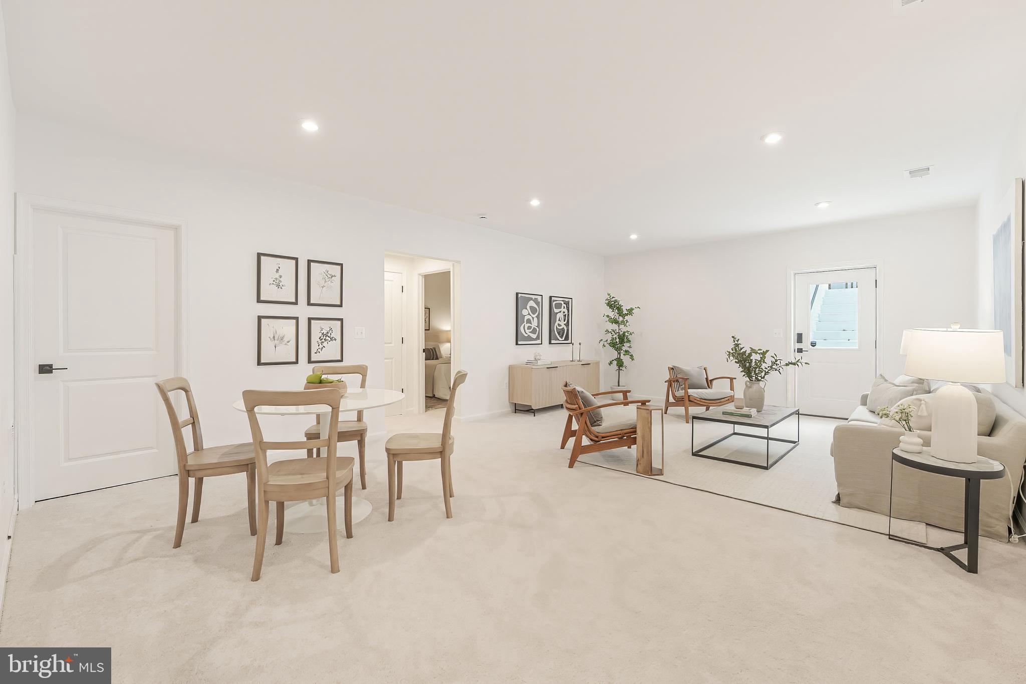 18260 Moss Garden Road Dumfries, VA 22026 - Photo 51 of 97 a living room with furniture and a window