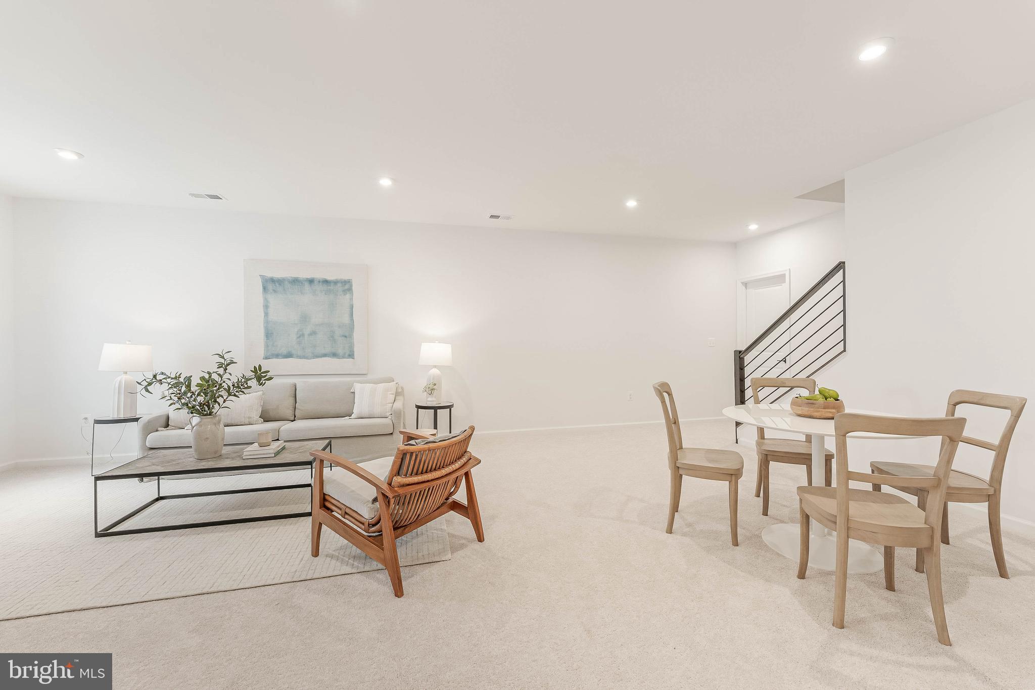 18260 Moss Garden Road Dumfries, VA 22026 - Photo 55 of 97 a living room with furniture