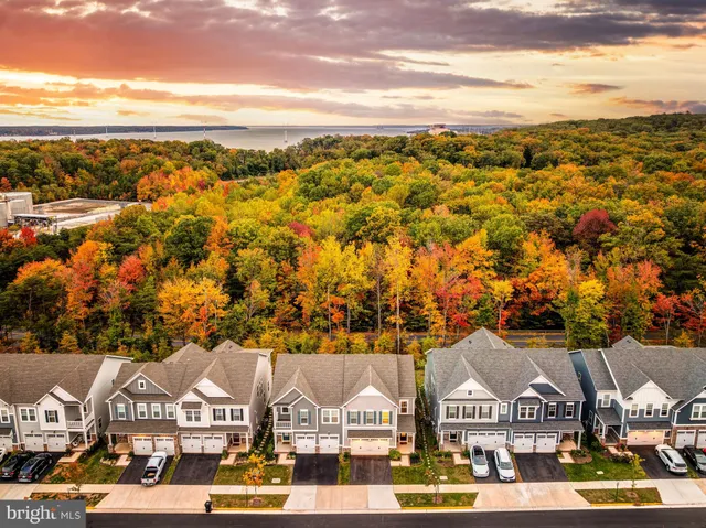 $784,000 | 18260 Moss Garden Road, Dumfries, VA 22026