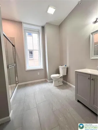 $1,650 | 233 Northampton Street, Unit 1F, Easton, PA 18042