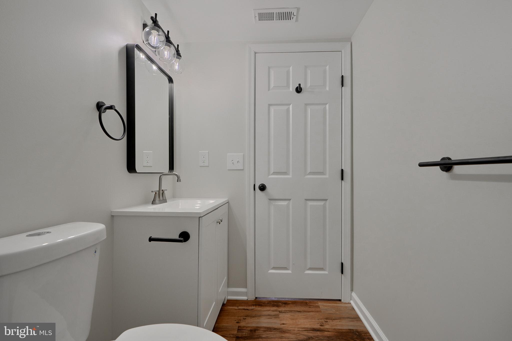 1510 Rosewick Avenue Rosedale, MD 21237 - Photo 21 of 34