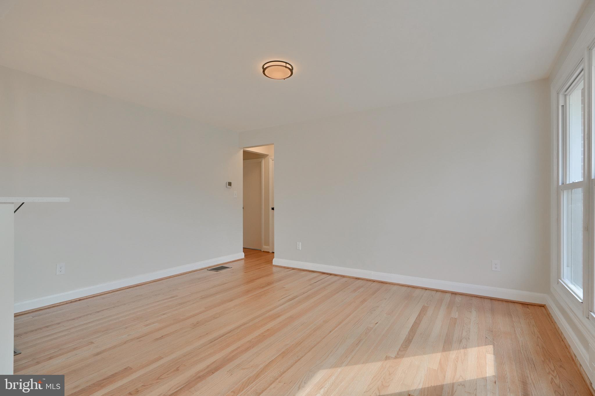 1510 Rosewick Avenue Rosedale, MD 21237 - Photo 6 of 34