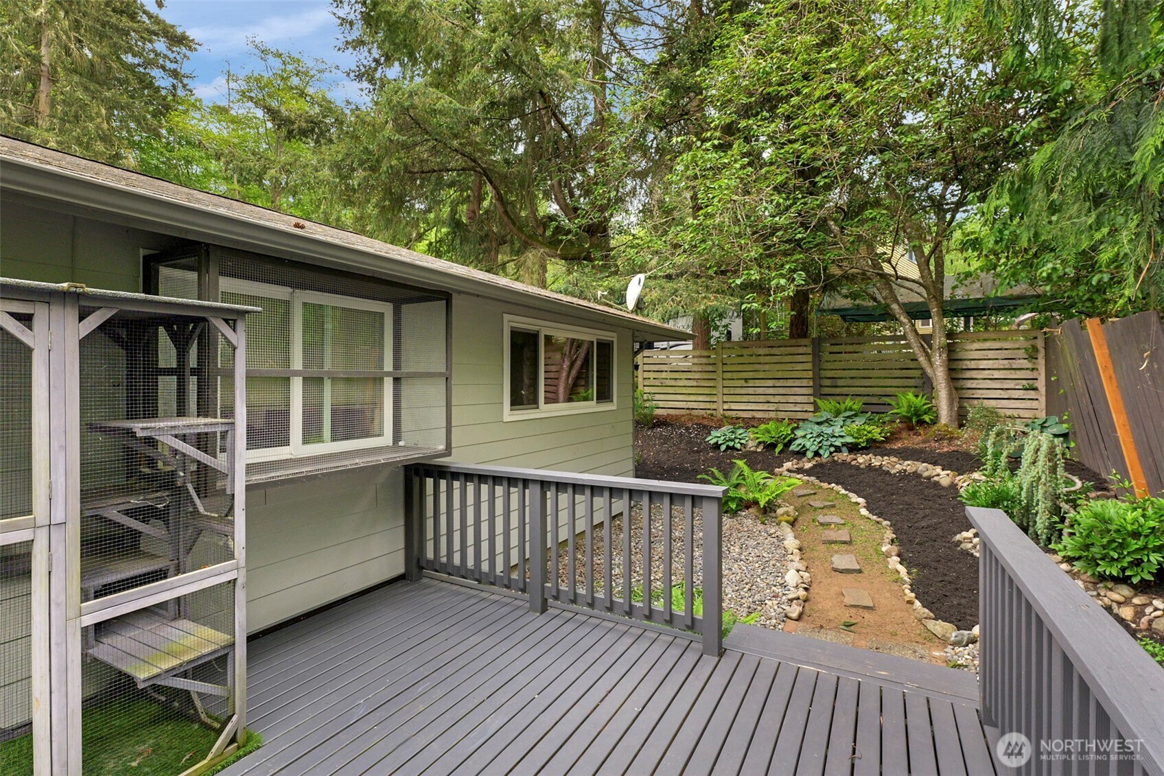 10414 Southwest 110th Street Vashon, WA 98070 - Photo 27 of 39