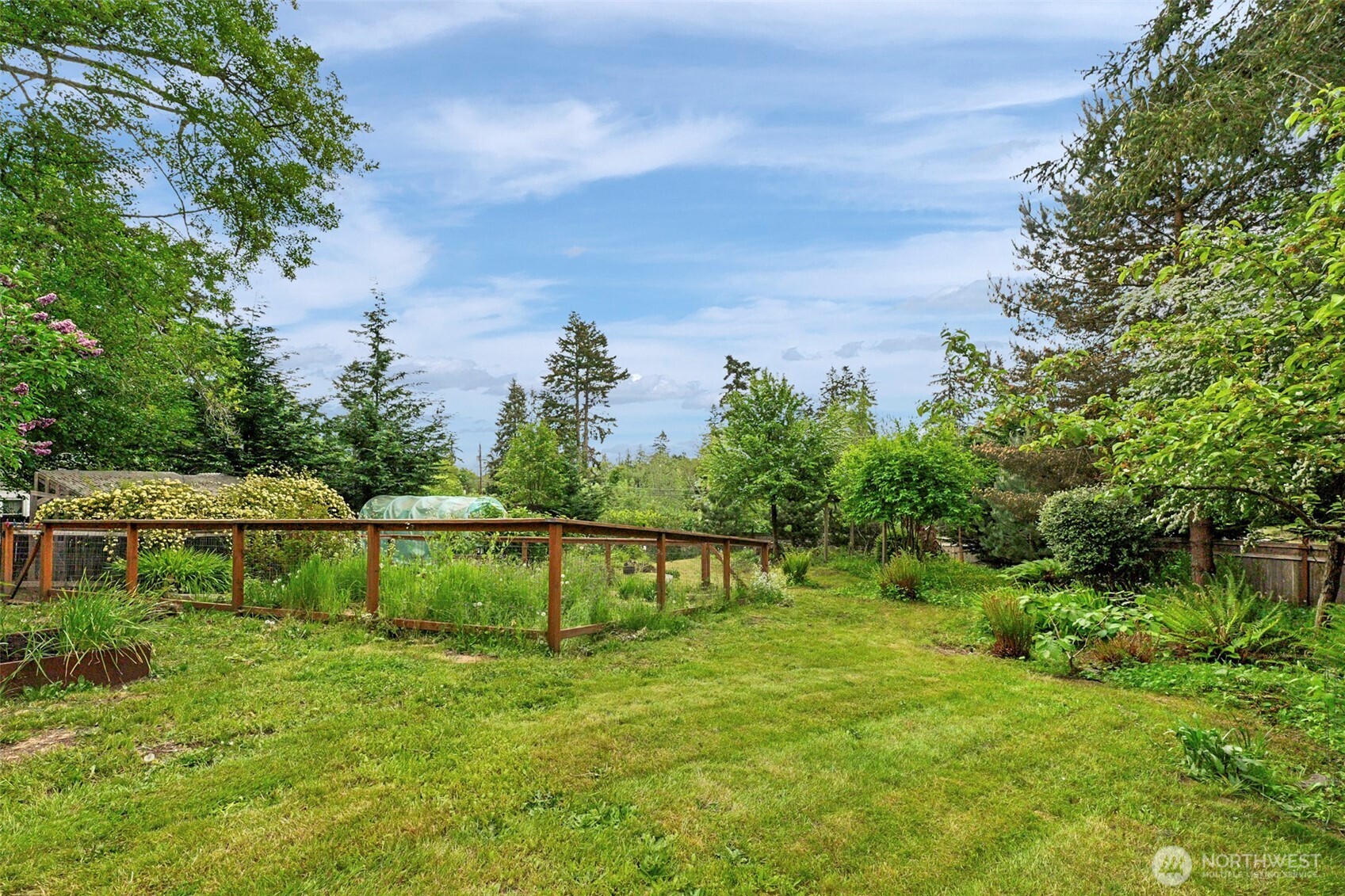 10414 Southwest 110th Street Vashon, WA 98070 - Photo 32 of 39