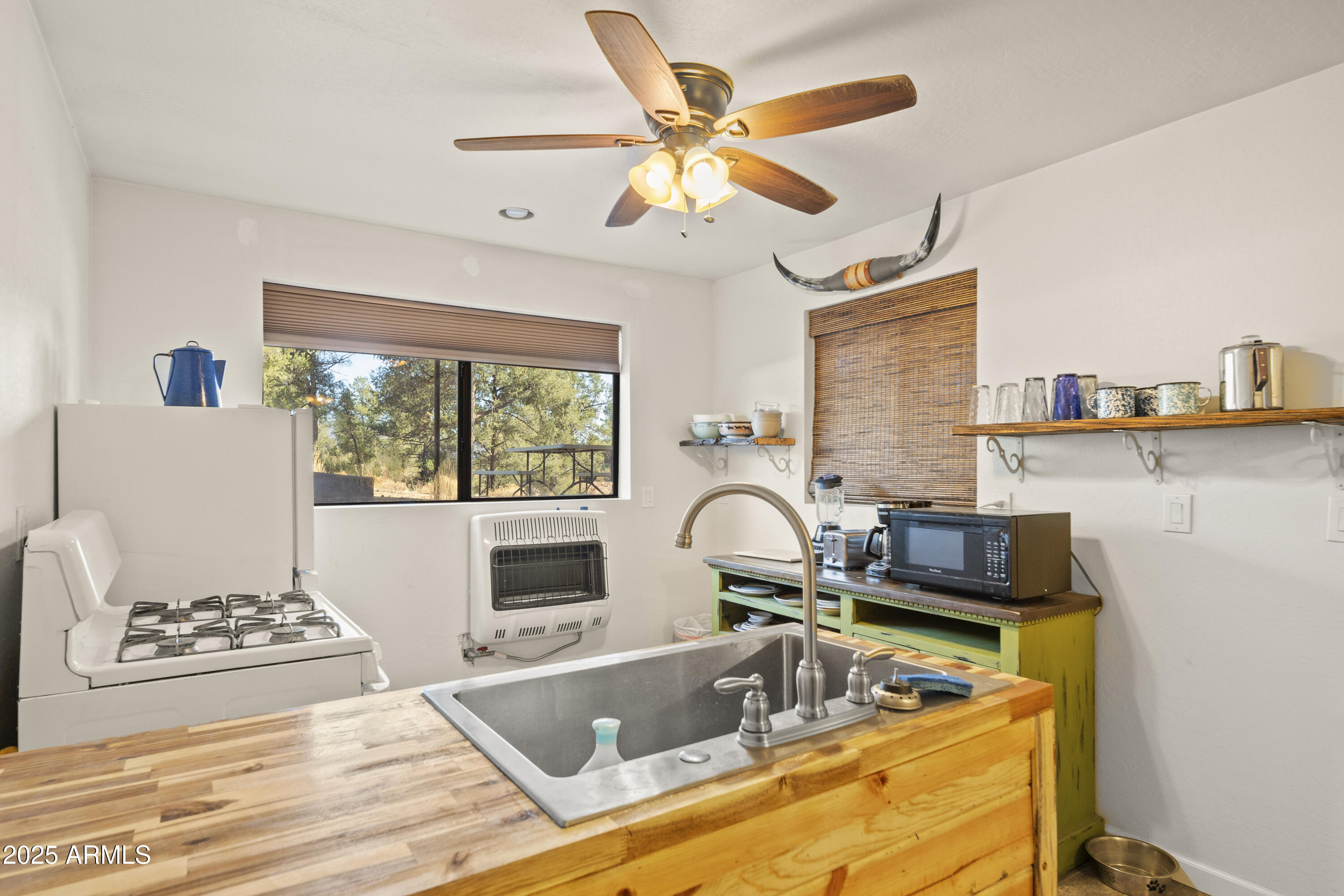 3555 West Stafford Road Kirkland, AZ 86332 - Photo 26 of 51 3555 W Stafford Rd00040