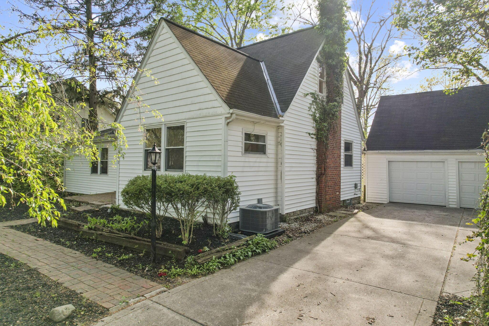 1121 Shady Lane Road Columbus, OH 43227 - Photo 48 of 55 53-web-or-mls-DJI_0405