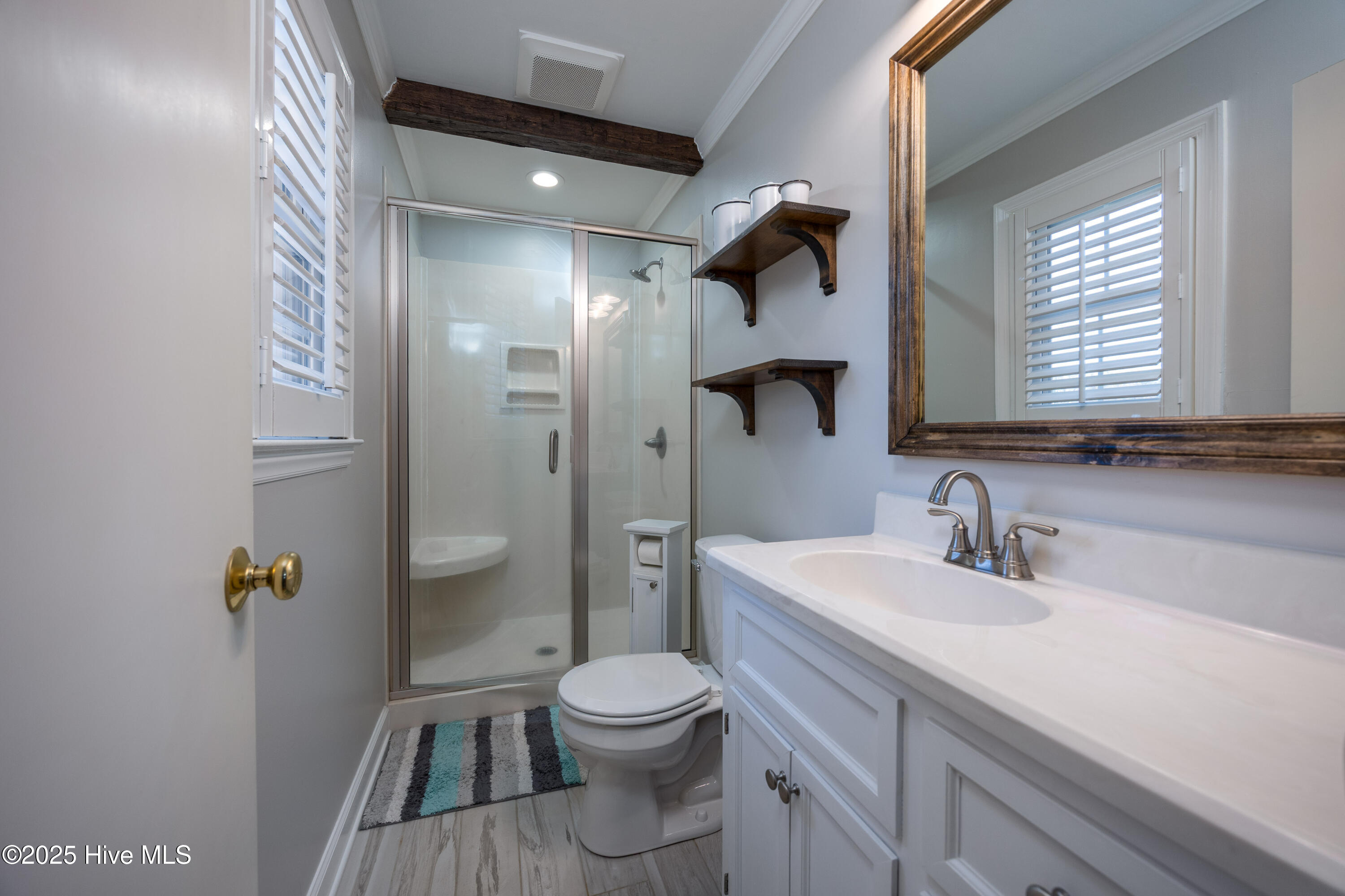 402 Willow Road Clinton, NC 28328 - Photo 18 of 31 Primary Bath
