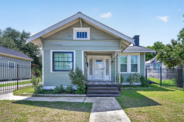 $1,700 | 2519 Stevens Street, Houston, TX 77026