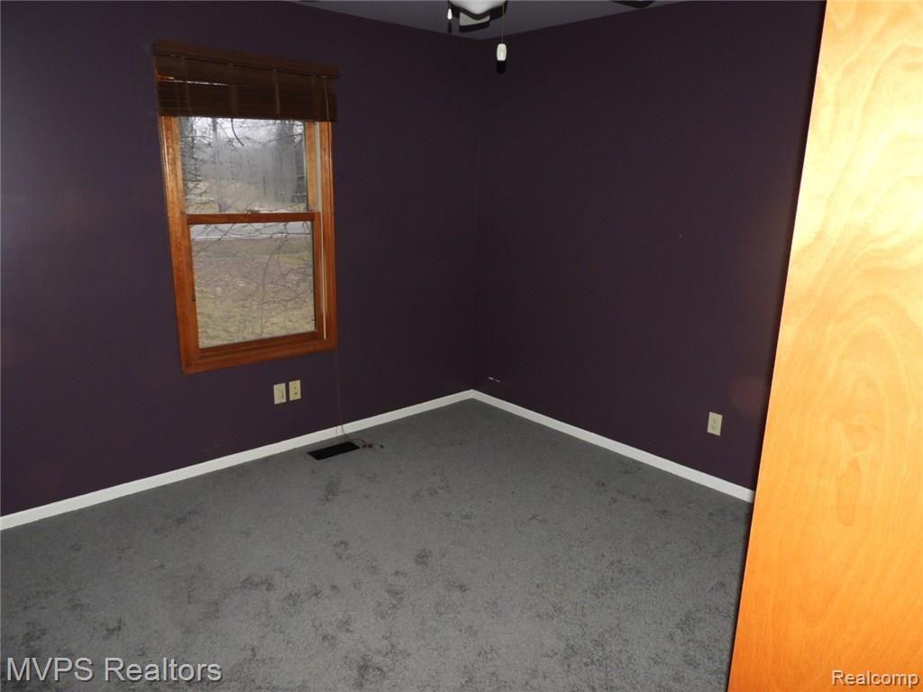 7488 Shea Road Marine City, MI 48039 - Photo 15 of 26 DSCN2011.JPG