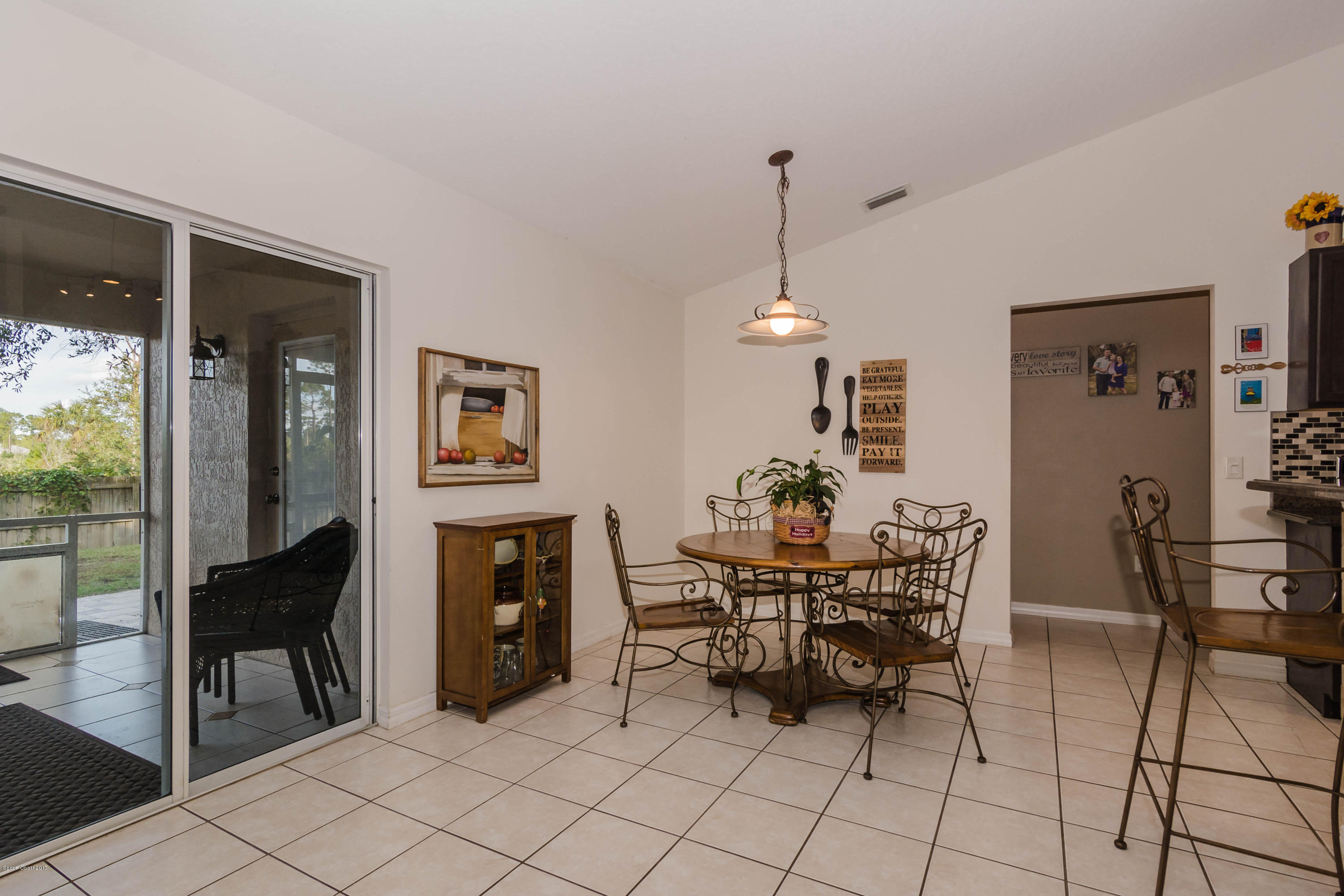 491 Titan Road Southeast Palm Bay, FL 32909 - Photo 8 of 28 Dining Room