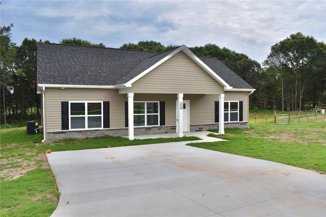 1008 William Walker Road Anderson, SC 29625 - Photo 1 of 10 Gallery Image 1