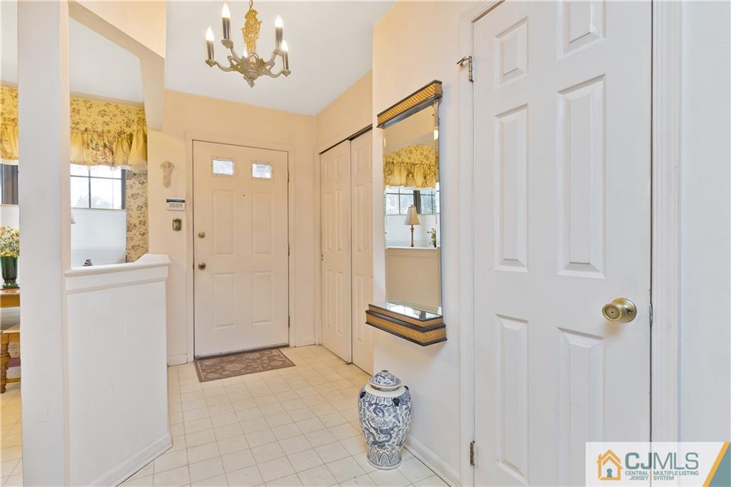 805 Maplecrest Road, Unit 805 Edison, NJ 08820 - Photo 3 of 24 Gallery Image 3
