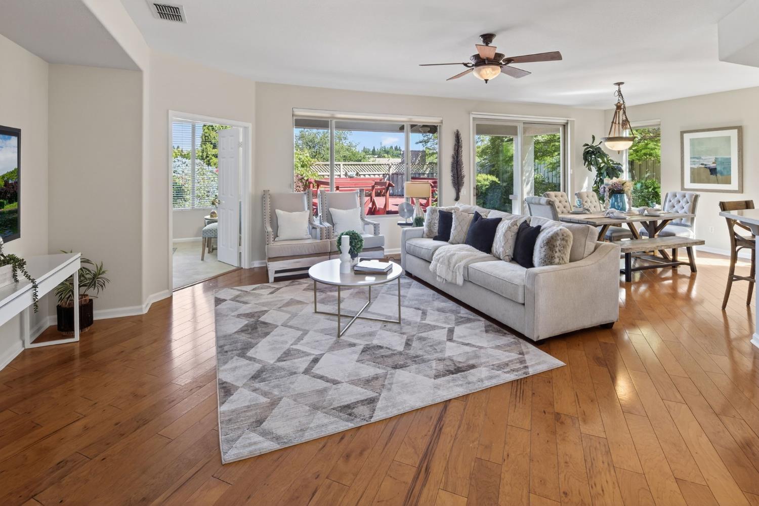 2464 Winding Way Lincoln, CA 95648 - Photo 13 of 71