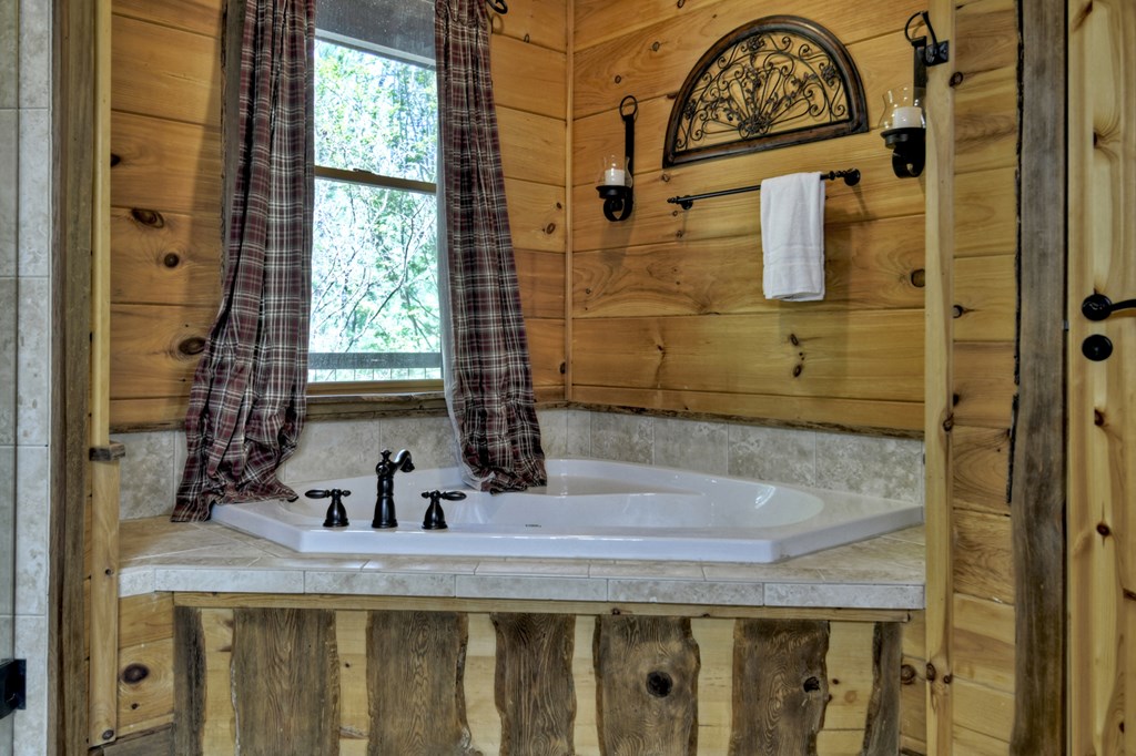670 Magnolia Drive Blue Ridge, GA 30513 - Photo 36 of 78 Gallery Image 36