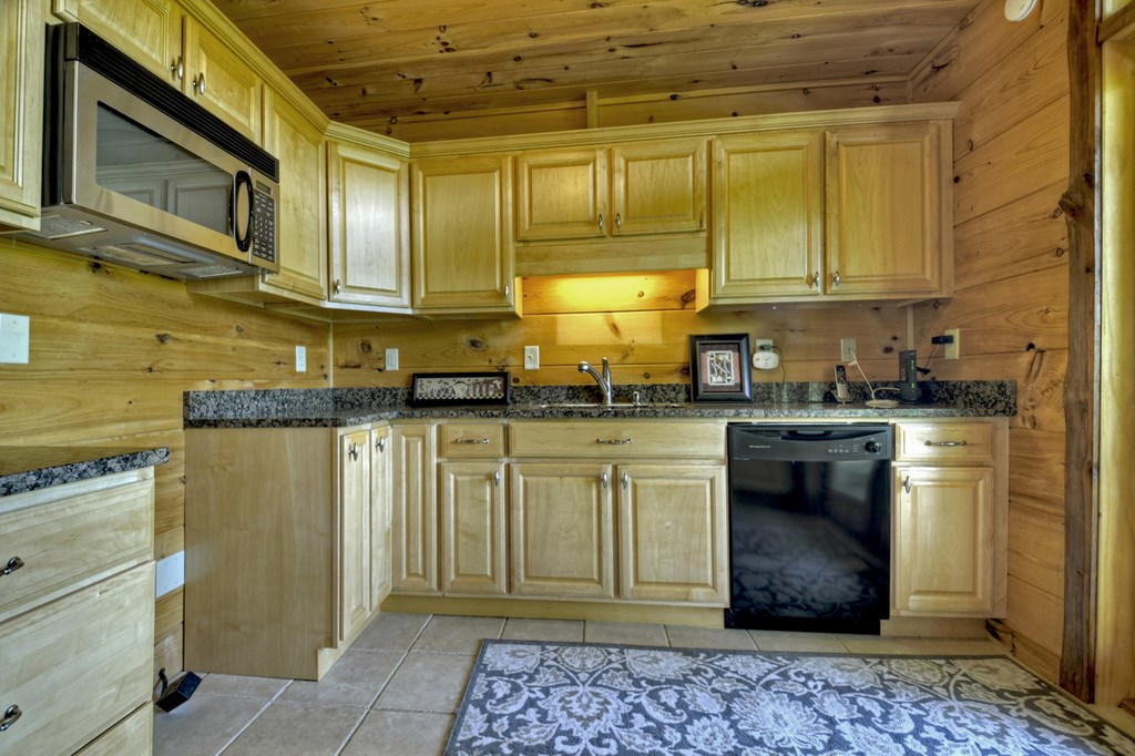670 Magnolia Drive Blue Ridge, GA 30513 - Photo 41 of 78 Gallery Image 41