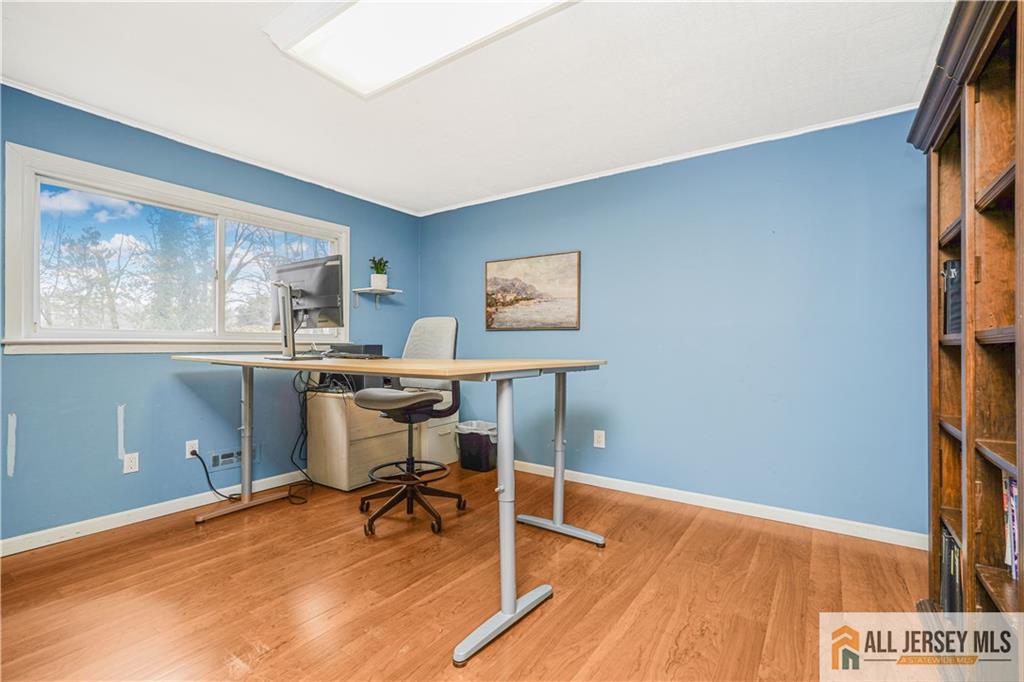 11 Agate Road East Brunswick, NJ 08816 - Photo 35 of 49