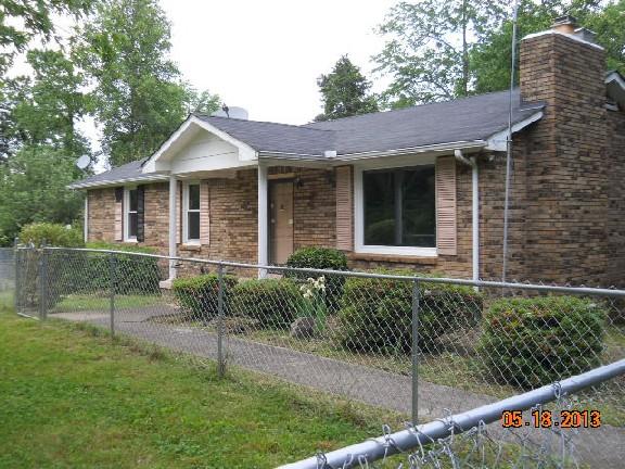 1099 Fred Gibbs Road White Bluff, TN 37187 - Photo 3 of 18 Fenced front yard