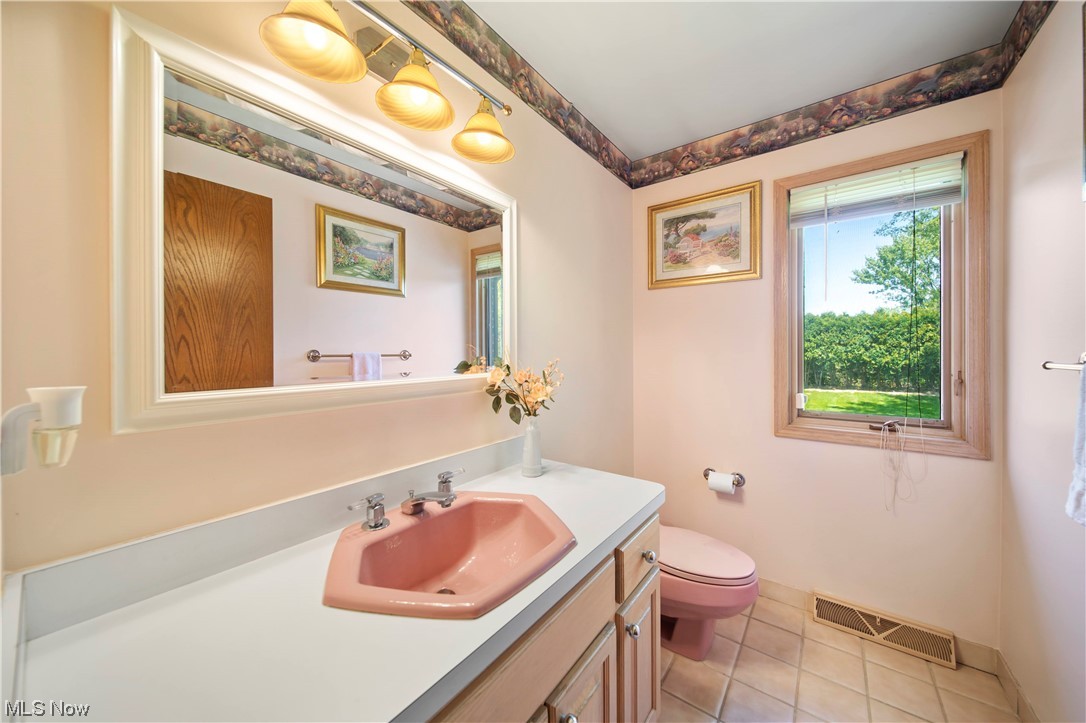 33659 Cedar Road Mayfield Heights, OH 44124 - Photo 27 of 35