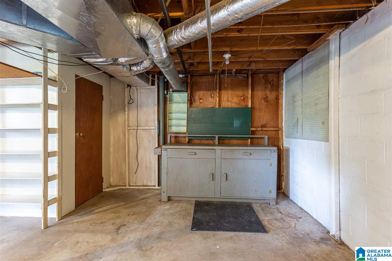 905 Barnisdale Road Birmingham, AL 35235 - Photo 31 of 36