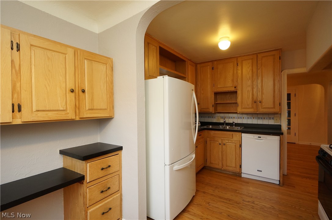 3458 St Albans Road Cleveland Heights, OH 44121 - Photo 11 of 35 Gallery Image 11