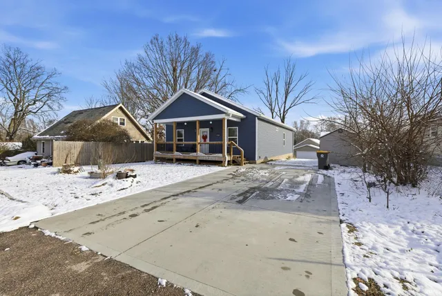 $299,999 | 2311 South Rogers Street, Bloomington, IN 47403