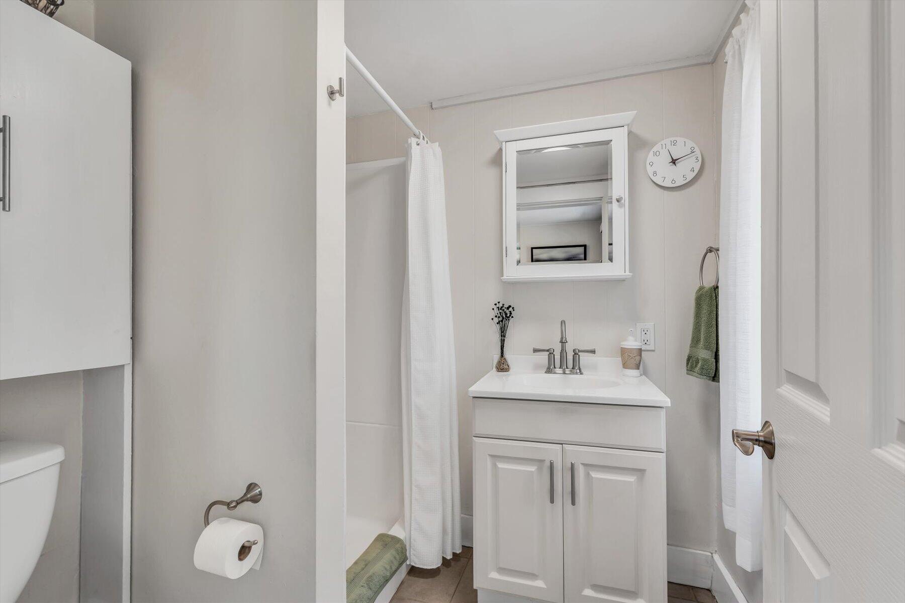 344 Main Street, Unit 5 Centerville, MA 02632 - Photo 21 of 28 34-IMGP5742