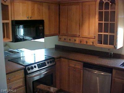8101 Country Road, Unit 104 Fort Myers, FL 33919 - Photo 3 of 6 Gallery Image 3