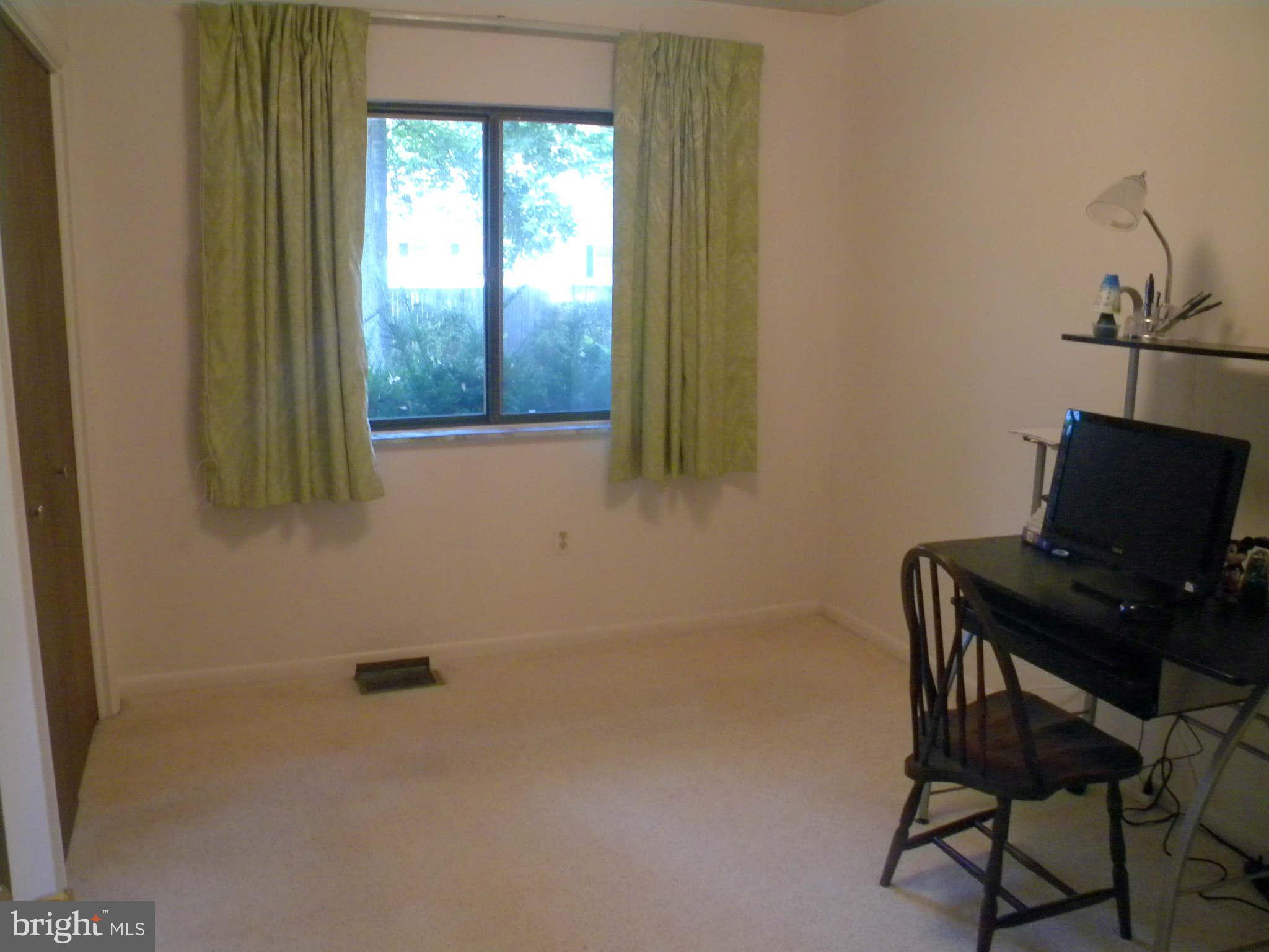 908 Fortune Place Edgewater, MD 21037 - Photo 11 of 23 Interior (General)