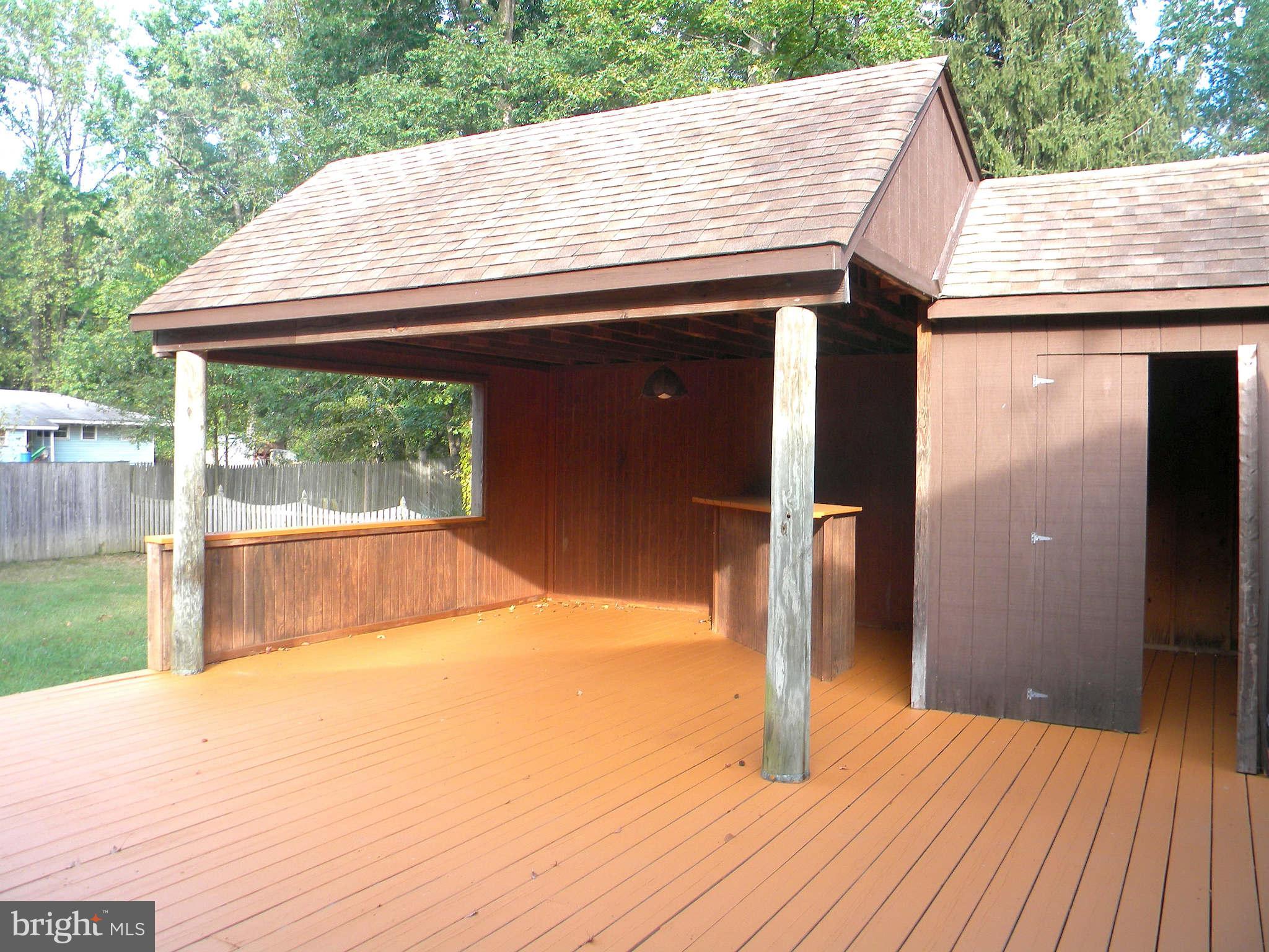 908 Fortune Place Edgewater, MD 21037 - Photo 15 of 23 Exterior (Rear)