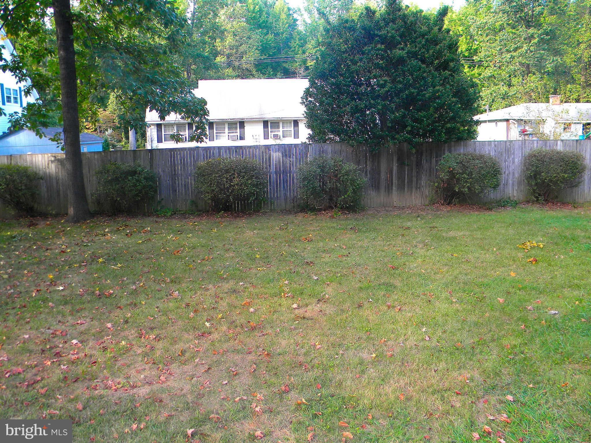 908 Fortune Place Edgewater, MD 21037 - Photo 21 of 23 Exterior (Rear)